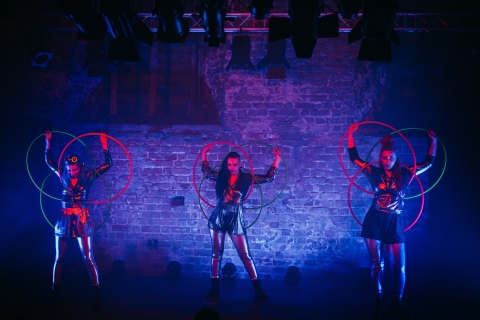 Niezły cyrk! W Oleśnicy weekend z kuglarzami, klownami i akrobatami - 8