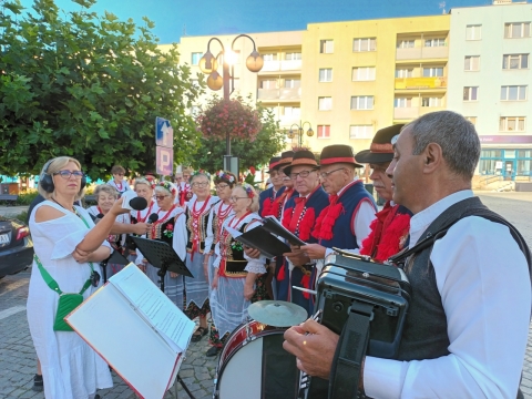 DRJ: Międzynarodowy Festiwal Folkloru w Strzegomiu [ZDJĘCIA] - 42