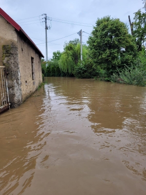 Dramat mieszkańców gminy Marcinowice. Trudna sytuacja także w okolicach Sobótki [ZDJĘCIA, OSTRZEŻENIE] - 3