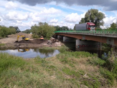 W Głogowie budują most tymczasowy na DK12 - 2