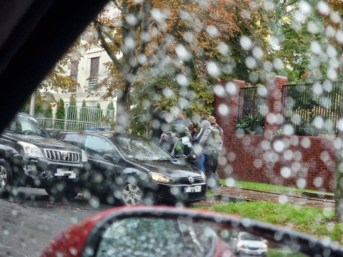 Akcja funkcjonariuszy CBŚP przy Turniejowej. Zatrzymano jedną osobę [FOTO] - 2