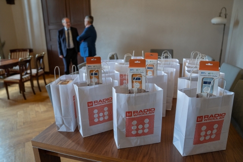 Studenci z Ukrainy otrzymali cyfrowe radioodbiorniki od Radia Wrocław - 12