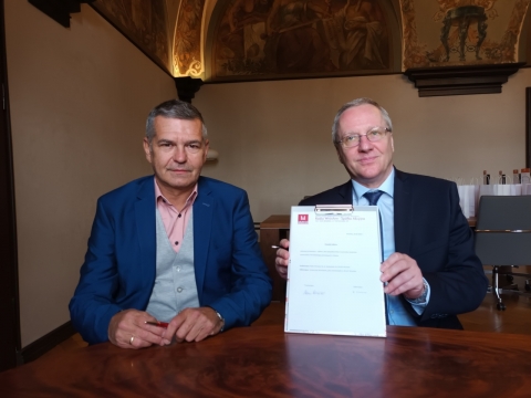 Studenci z Ukrainy otrzymali cyfrowe radioodbiorniki od Radia Wrocław - 0
