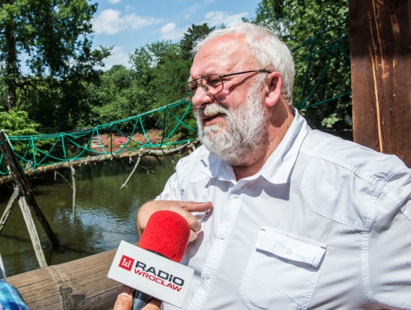 Radosław Ratajszczak z nagrodą za ratowanie zagrożonych zwierząt - fot. RW
