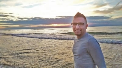 Wrocławski dziennikarz walczy o zdrowie. Trwa zbi&oacute;rka środk&oacute;w na leczenie
