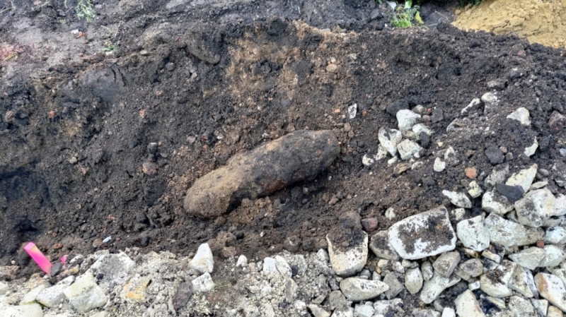 Bomba z czasów II wojny światowej znaleziona na budowie. Ewakuowano szkołę - fot. Facebook Zespół Szkół Salezjańskich Don Bosco we Wrocławiu