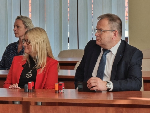 Duże pieniądze na komunikację zbiorową na Dolnym Śląsku [ZDJĘCIA] - 4