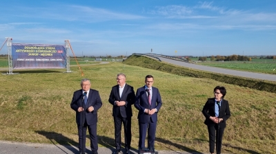 Minister Adamczyk: W 2024 r. zostanie ukończona budowa drogi S3