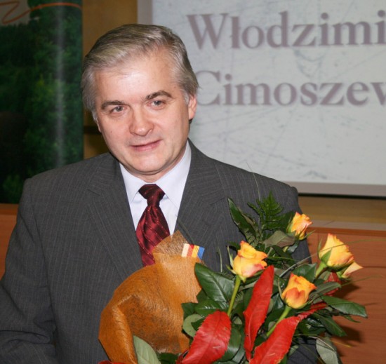 Cimoszewicz o Smoleńsku - Fot. strona W. Cimoszewicza