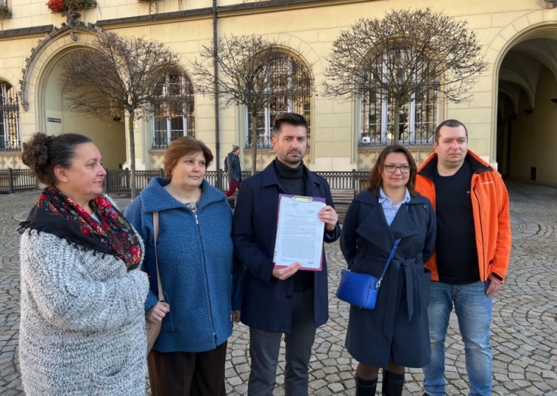 Obawiają się zatrucia wód gruntowych oraz zniszczenia ich zielonej okolicy  - fot. Aleksander Ogrodnik