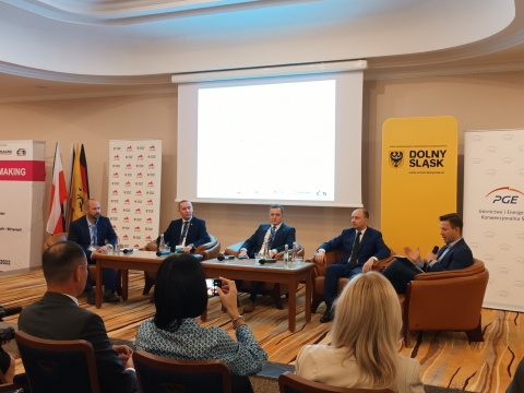 Karpacz: Konferencja "Transformacja energetyczna, Samorząd – Nauka – Biznes" - 5