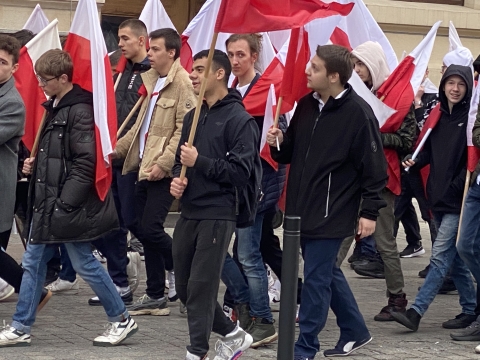 Radosna Parada Niepodległości przeszła ulicami miasta [ZDJĘCIA] - 5
