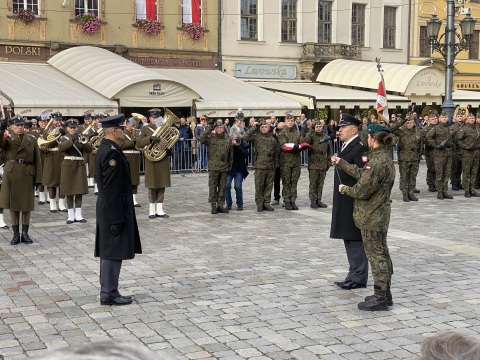 Uroczysty apel wojskowy w centrum Wrocławia - 2