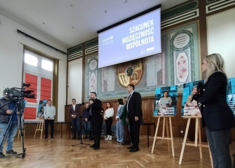 We Wrocławiu ruszyła kampania społeczna dedykowana polsko-ukraińskim relacjom  - fot. Jakub Ciołko