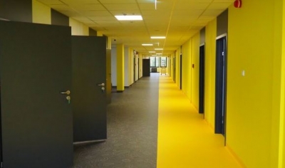Uczniowie już wkrótce rozpoczną naukę w nowym skrzydle szkoły - 1