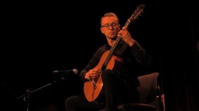 Benefis Witolda Kozakowskiego. Tw&oacute;rca kłodzkiej "Gitariady" jest na scenie od 25 lat