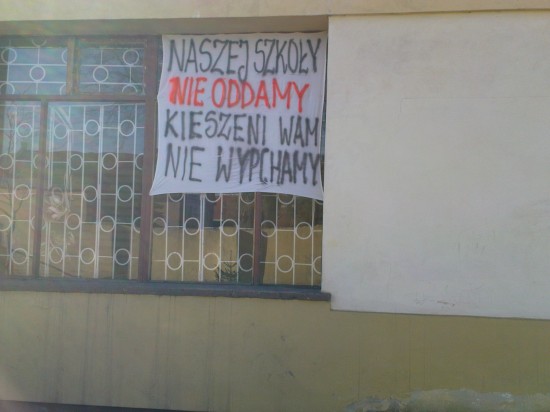 Szkoła do likwidacji - 0