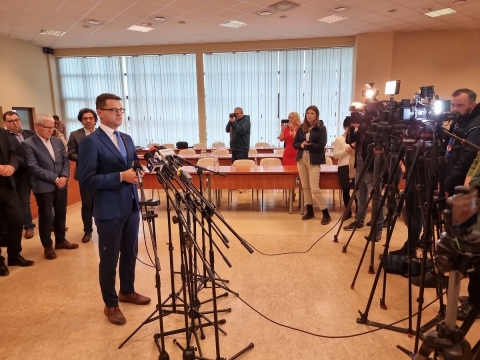 W Świdnicy rozmawiano o rozwoju regionu i funduszach z UE  - 7