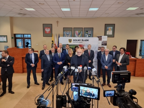 W Świdnicy rozmawiano o rozwoju regionu i funduszach z UE  - 9