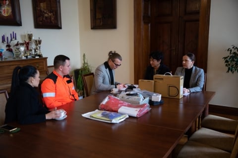 Lwówek Śląski: Sprzęt ratujący życie za prawie 30 tys. złotych dla karetki - 4