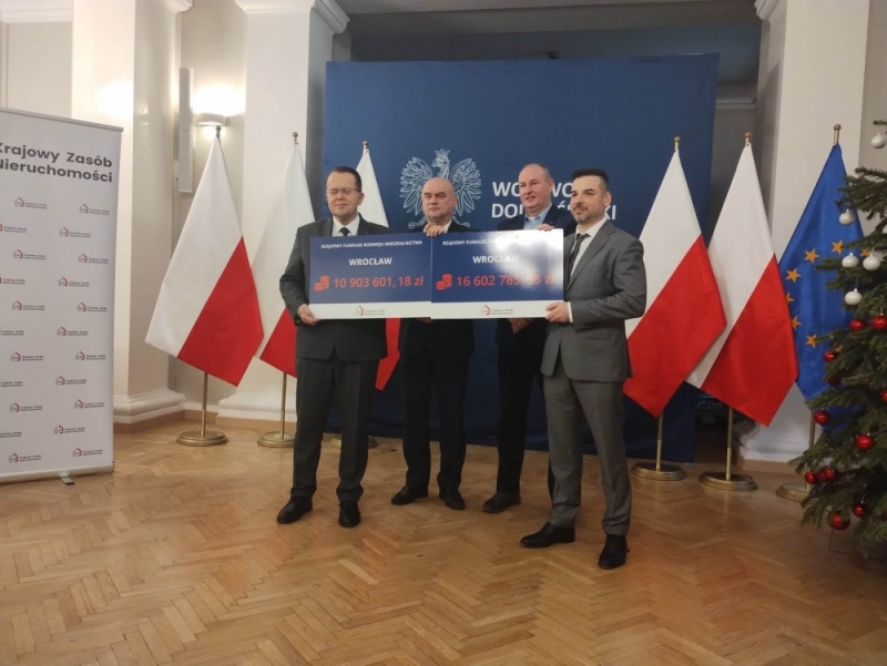 Wrocław z dużym dofinansowaniem na budowę tanich mieszkań - fot. Jakub Ciołko