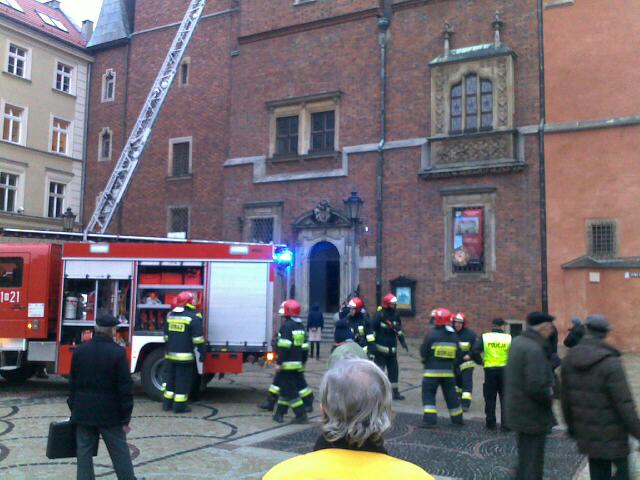 Dym nad wrocławskim Ratuszem - 8
