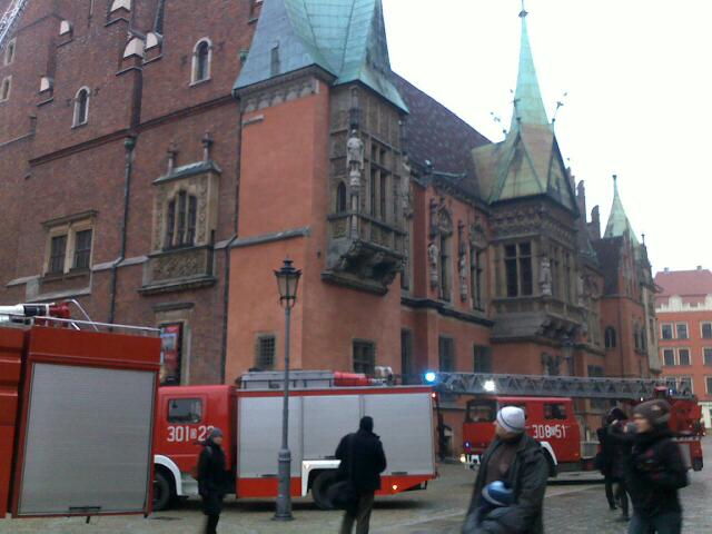 Dym nad wrocławskim Ratuszem - 4