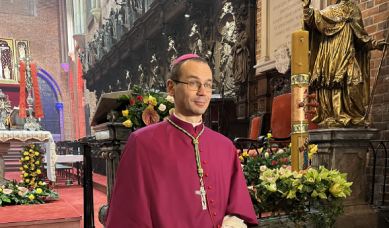 Biskup Maciej Małyga: Przed nami noc wyjątkowa, noc gdy przeżywamy to, co się stało dwa tysiące lat temu - fot. archiwum Radio Wrocław