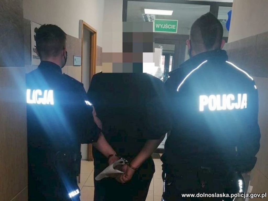 Groził żonie siekierą - grozi mu do 5 lat więzienia - Fot: dolnośląska policja
