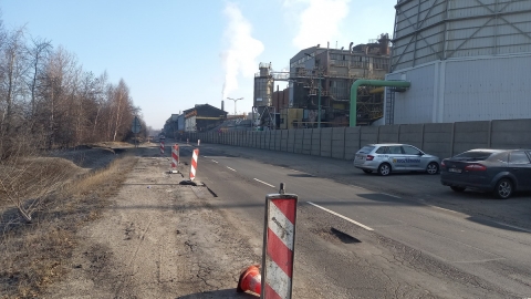 Drogi w Legnicy dziurawe jak ser szwajcarski [FOTO] - 18