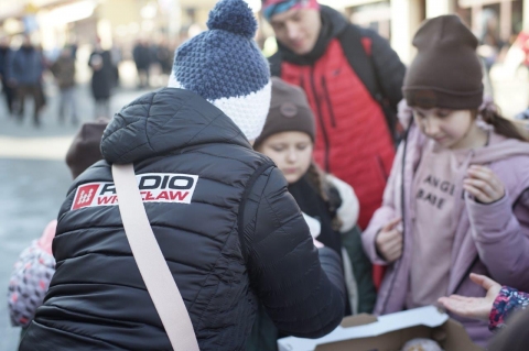 Tysiące pączków na tłusty czwartek z Radiem Wrocław [FOTO] - 31