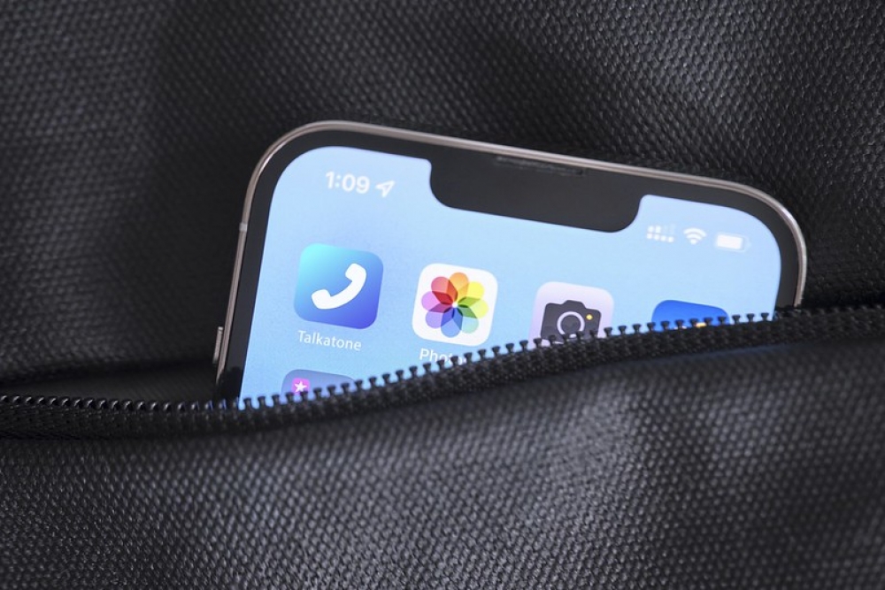 UOKiK zarzuca celebrytom nieprawidłowe oznaczanie treści reklamowych - zdjęcie ilustracyjne: Focal Foto/flickr.com (Creative Commons)