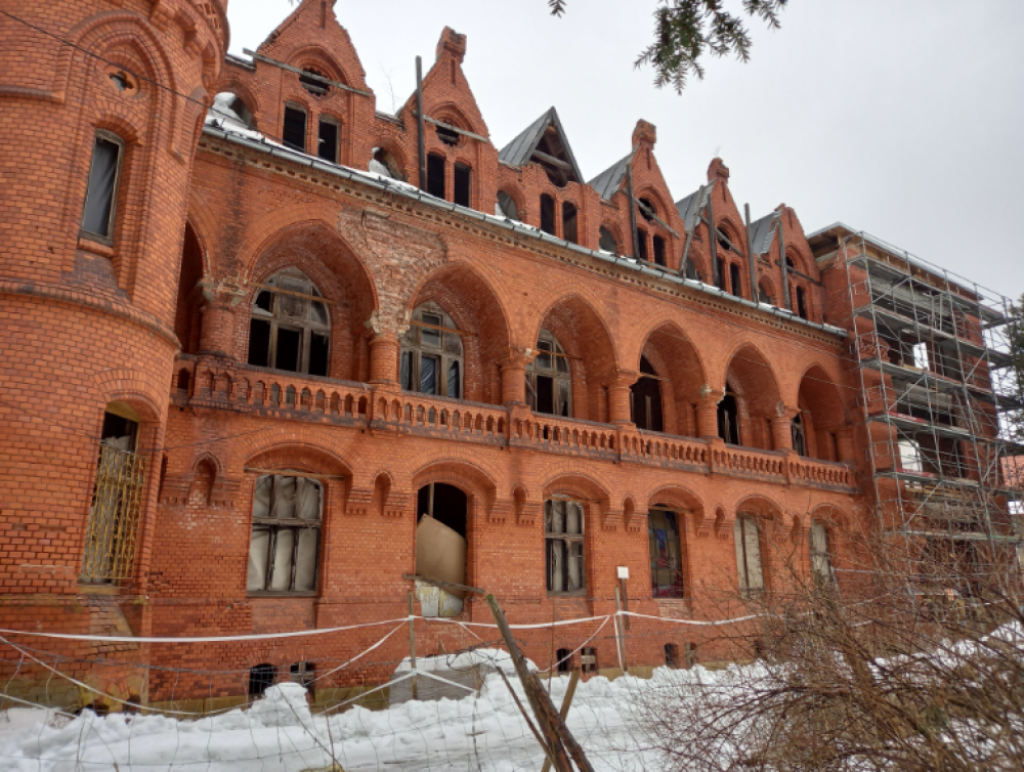 Nocne wizyty w starym sanatorium w Sokołowsku - fot. Barbara Szeligowska