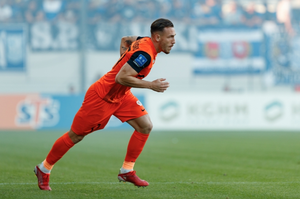Szymon Kobusiński wypożyczony do Ruchu Chorzów - fot. zaglebie.com