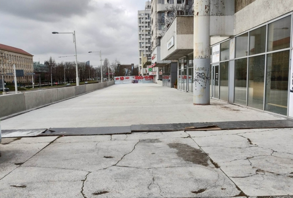 Wrocławski "Manhattan" nie może doczekać się końca remontu - fot. Jakub Ciołko