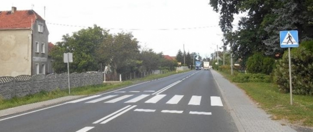 Umowa na doświetlenie dolnośląskich przejść dla pieszych podpisana - Fot: GDDKiA