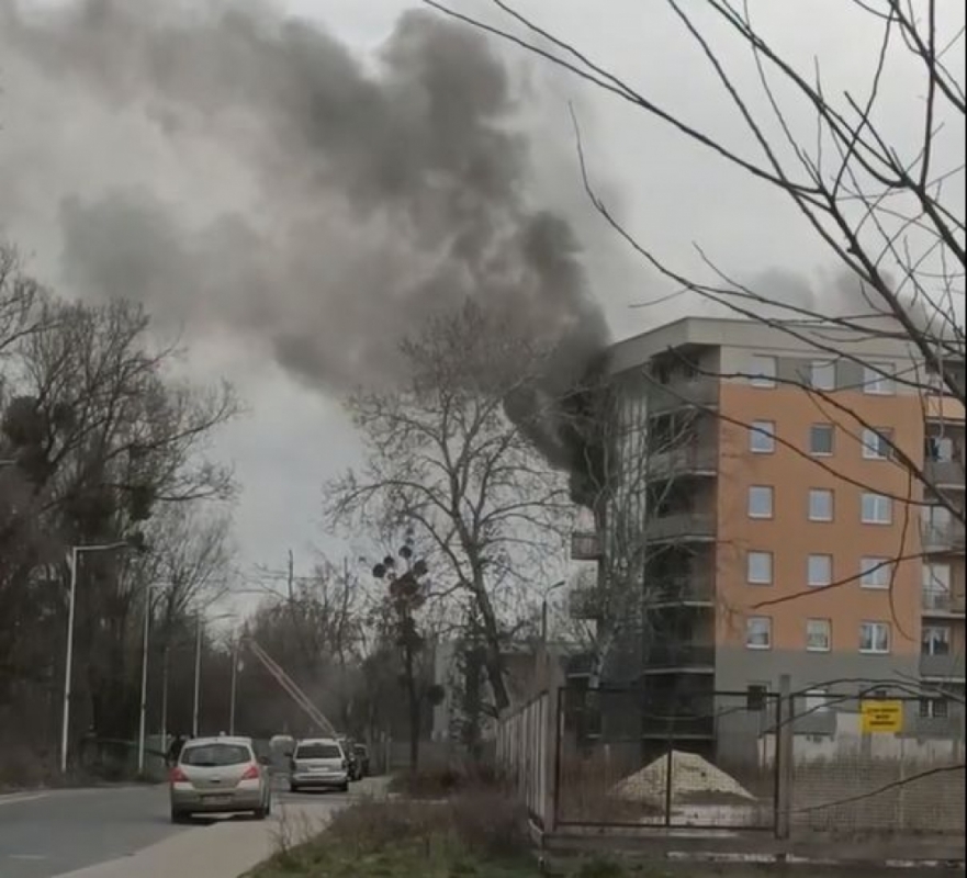 Spłonęło mieszkanie na Sołtysowicach we Wrocławiu - Fot: Paweł Sobczyk