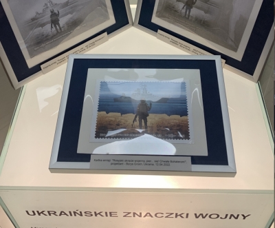 Wyjątkowe "wojenne" znaczki do zobaczenia w Muzeum Poczty i Telekomunikacji we Wrocławiu