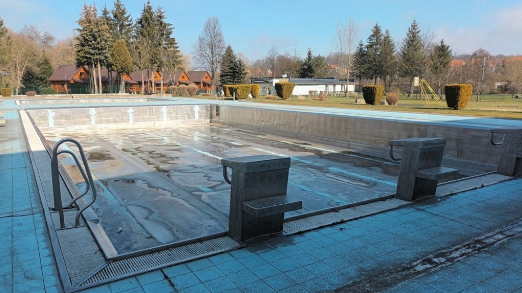 W sierpniu otwarcie basenu miejskiego w Kłodzku - fot. J. Wrona