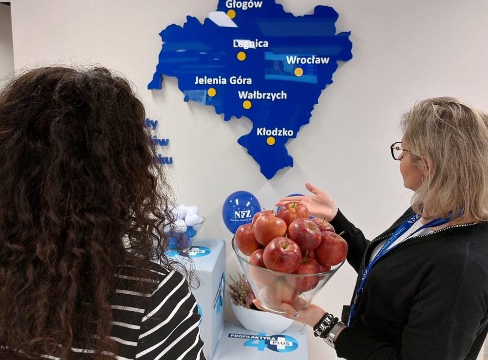 Badania zamiast kwiatów. NFZ proponuje kobietom warsztaty profilaktyczne - fot. NFZ