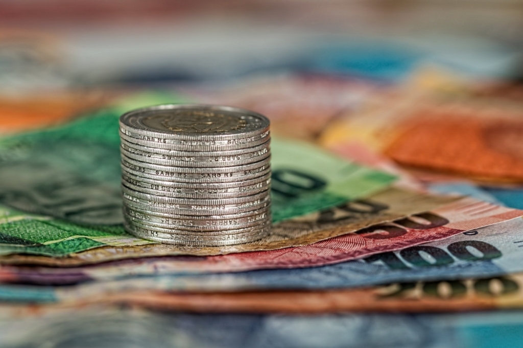 Bank UBS przejmie Credit Suisse. Szwajcarskie banki mają siedziby we Wrocławiu - fot. Pixabay (zdjęcie ilustracyjne)