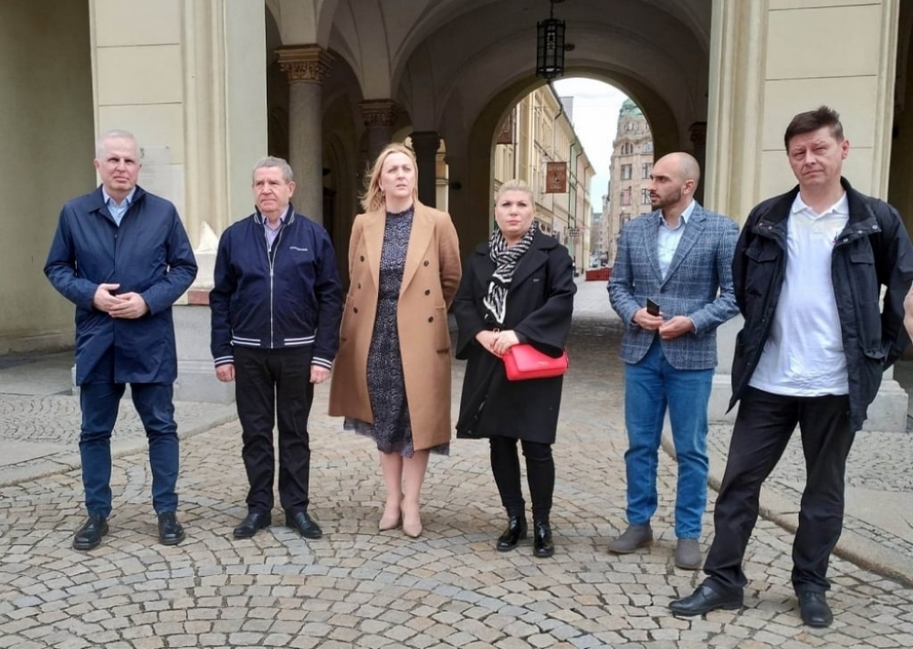 Radni: Apelujemy o podpisanie umowy. KD i Wrocław odpowiadają - fot. Jakub Ciołko