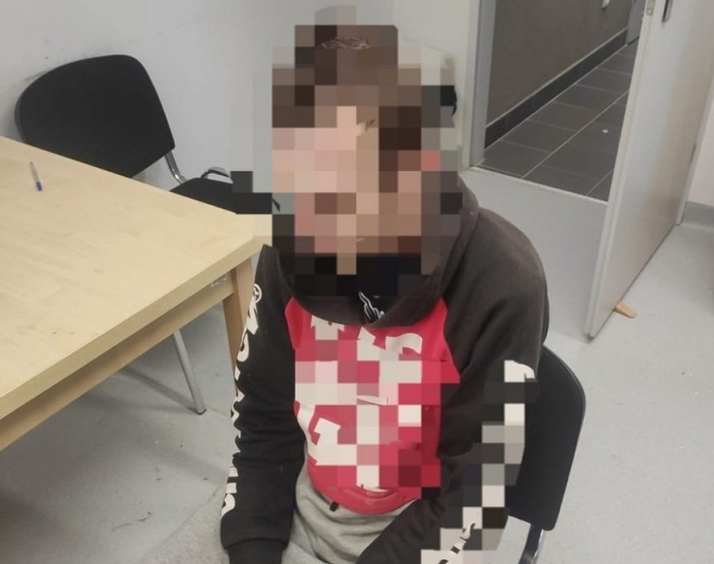 32-latek zatrzymany za znęcanie się nad rodzicami - fot. Policja