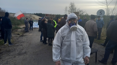 Kto jest winny za zanieczyszczenie dawnej żwirowni k. Chojnowa?