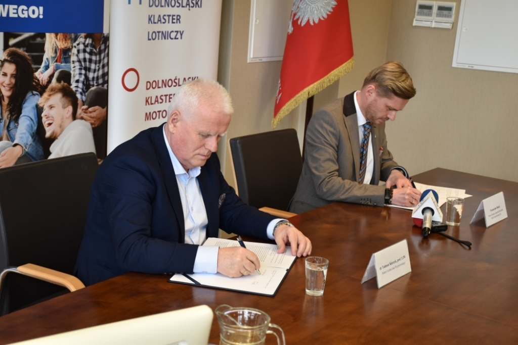 Wspólne działania na rzecz rozwoju nauki - Fot: Uczelnia Jana Wyżykowskiego w Polkowicach
