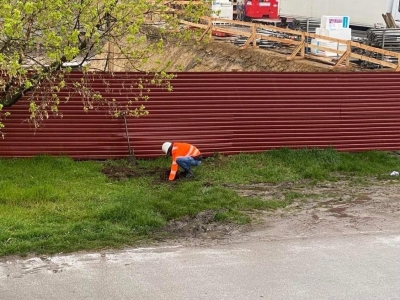 Saperska akcja we Wrocławiu. Pracownik budowy miał samemu przenieść pocisk  - 2