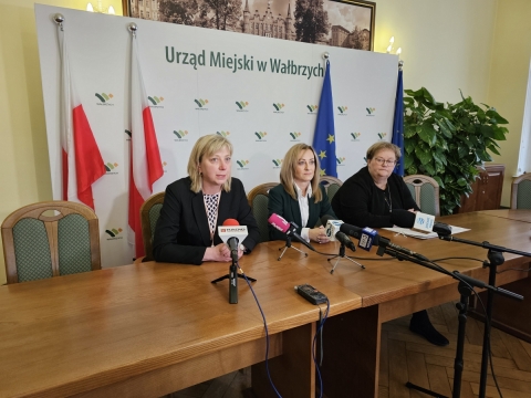 Przekleństwa, wyzwiska i poniżanie dzieci - skandal w wałbrzyskim żłobku - 0