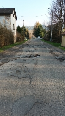 Nowa Ruda: Mieszkańcy domagają się remontu dróg - 2