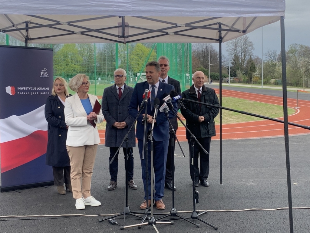 Lubań jest bogatszy o obiekt sportowy za 4 mln złotych – fot. Jakub Thauer