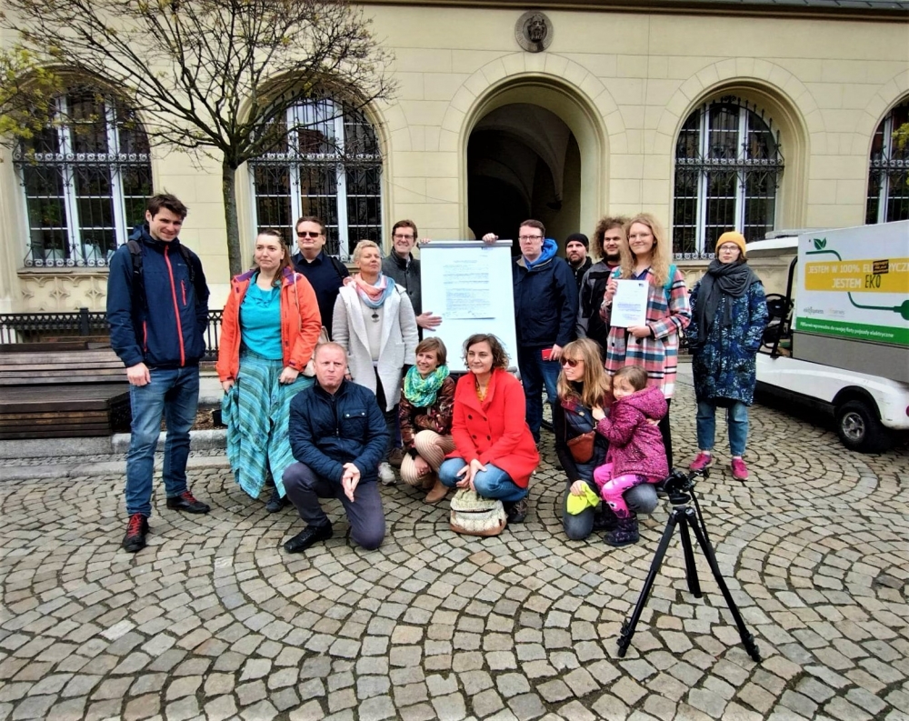 Ostatnie dni konsultacji ws. zakazu wjazdu starszych samochodów do centrum Wrocławia - fot. Jakub Ciołko